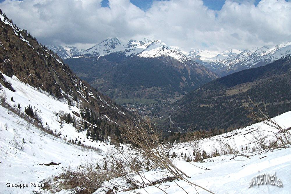 25- l'ultimo tratto sciabile, prima di Ponte di Legno .jpg